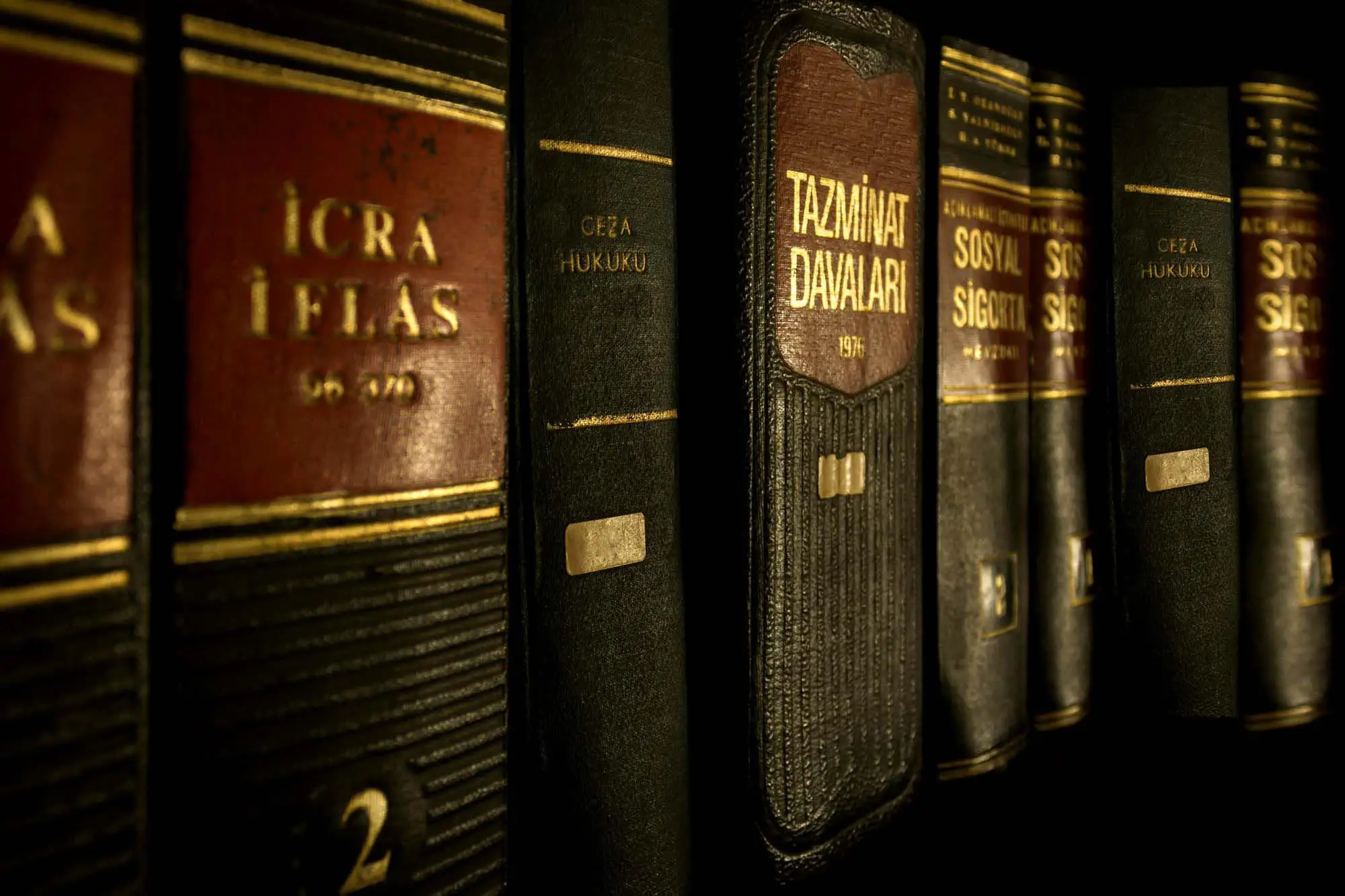 MANİSA AVUKAT MUSA SARIKAYA 